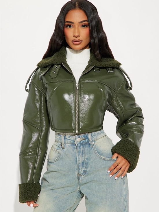 Fashion Nova Jackets & Blazers - NWT Fashion Nova Green Cropped Faux Leather Bomber Jacket w/Faux Fur Trim SZ L